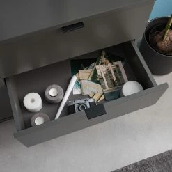 Studio Copenhagen Sideboard Harma I - Dunkelgrau -BÜROMÖBEL Verkaufsgeschäft 1000007080 191127 10453900004 DETAILS P000000001000007080