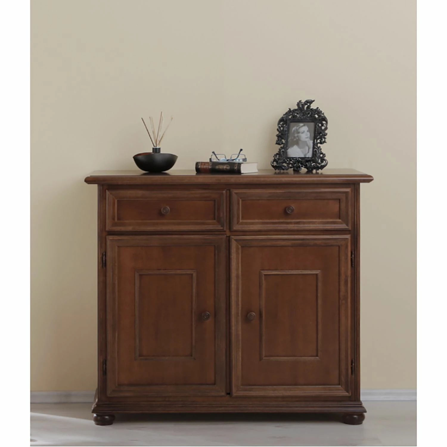 Montreux Kommode Arabella II - Ayous teilmassiv - Antikbraun 5 Montreux Kommode Arabella II - Ayous teilmassiv - Antikbraun – Bild 3