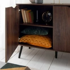 Mørteens Sideboard Gjora - Gummibaum teilmassiv - Walnuss -BÜROMÖBEL Verkaufsgeschäft 1000123698 190325 11253100015 GALLERYIMAGES P000000001000123698