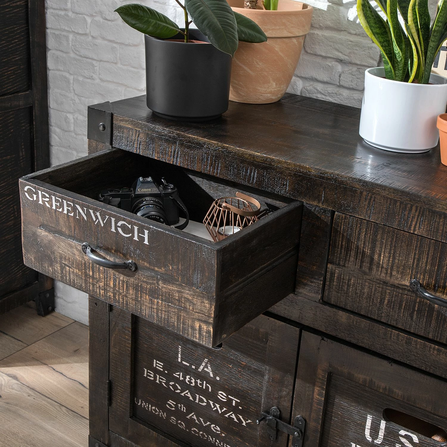 Ars manufacti Sideboard Keyport II - Mango massiv 16 Ars manufacti Sideboard Keyport II - Mango massiv – Bild 14