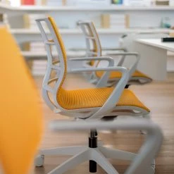 Sedus Bürostuhl se:joy I - Orange -BÜROMÖBEL Verkaufsgeschäft 1000212424 201028 06543500016 DETAILS P000000001000212424