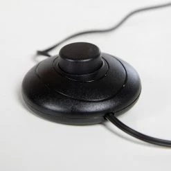 Ars Natura Sideboard Roody - Inkl. Beleuchtung - Akazie massiv / Metall - Akazie / Schwarz 33 Ars Natura Sideboard Roody - Inkl. Beleuchtung - Akazie massiv / Metall - Akazie / Schwarz -BÜROMÖBEL Verkaufsgeschäft 1000238181 220420 080 DETAILS P000000001000238181