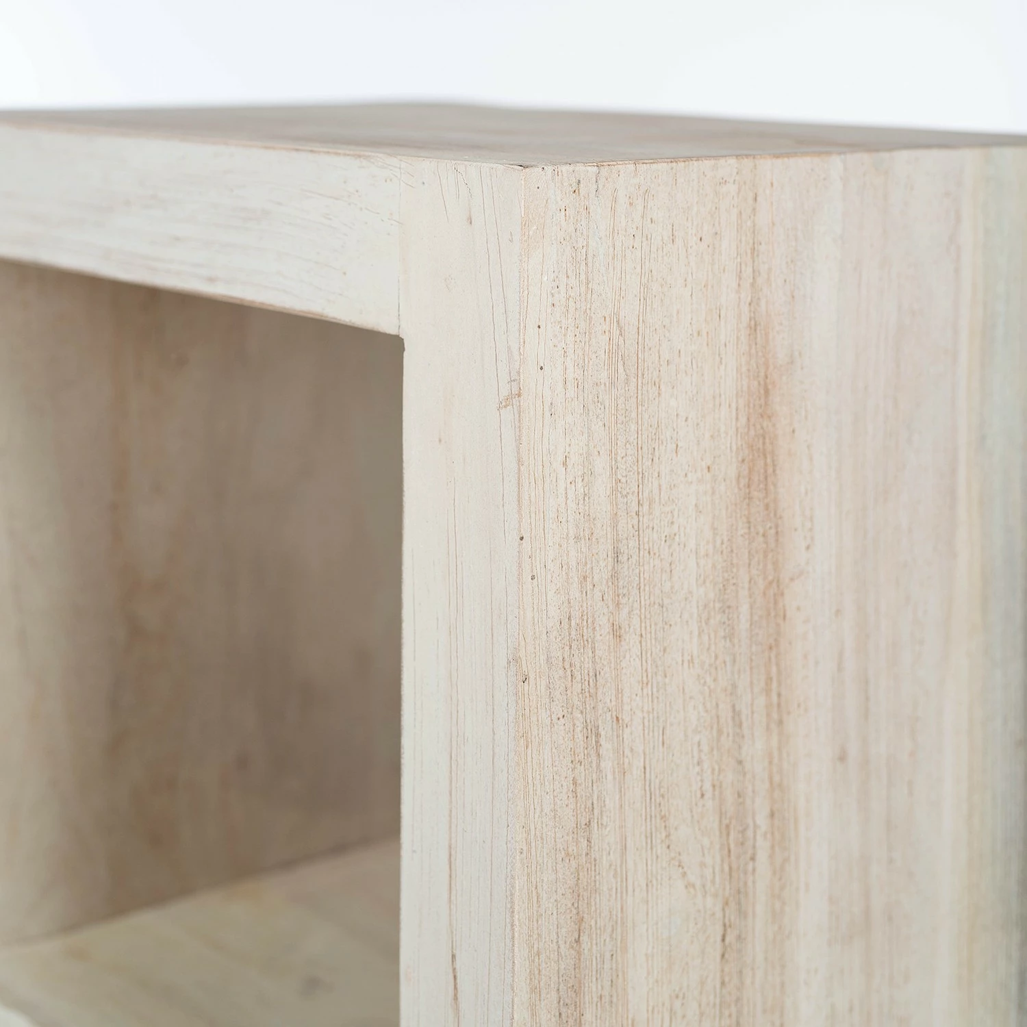 Wolf-Möbel Regal Maison - Akazie massiv - Akazie Stone / Antik Weiß 9 Wolf-Möbel Regal Maison - Akazie massiv - Akazie Stone / Antik Weiß – Bild 7