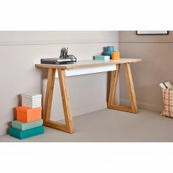 Jahnke Schreibtisch CLUB C 135 - Kerneiche Dekor / Weiß -BÜROMÖBEL Verkaufsgeschäft 1000261786 210426 09084100015 MOOD DETAILS P000000001000261786 mood