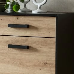 Norrwood Sideboard Argenteuil I - Eiche Artisan Dekor / Schwarz 17 Norrwood Sideboard Argenteuil I - Eiche Artisan Dekor / Schwarz -BÜROMÖBEL Verkaufsgeschäft 1000304823 211027 10522300184 DETAILS P000000001000304823