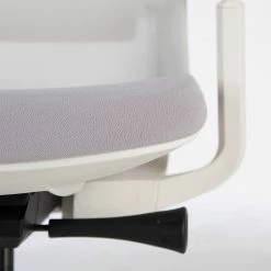 Fredriks Bürostuhl Ross - Hellgrau / Weiß -BÜROMÖBEL Verkaufsgeschäft 1000310652 220825 037 DETAILS P000000001000310652