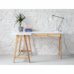 Mørteens Eckschreibtisch Ophelia - Weiß - Breite: 135 cm - Schublade rechts 14 Mørteens Eckschreibtisch Ophelia - Weiß - Breite: 135 cm - Schublade rechts -BÜROMÖBEL Verkaufsgeschäft 1000332519 220211 022 MOOD DETAILS P000000001000332519 mood