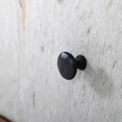 Red Living Sideboard Vallentuna - Mango massiv / Metall - Mango / Schwarz -BÜROMÖBEL Verkaufsgeschäft 1000359913 220621 065 DETAILS P000000001000359913