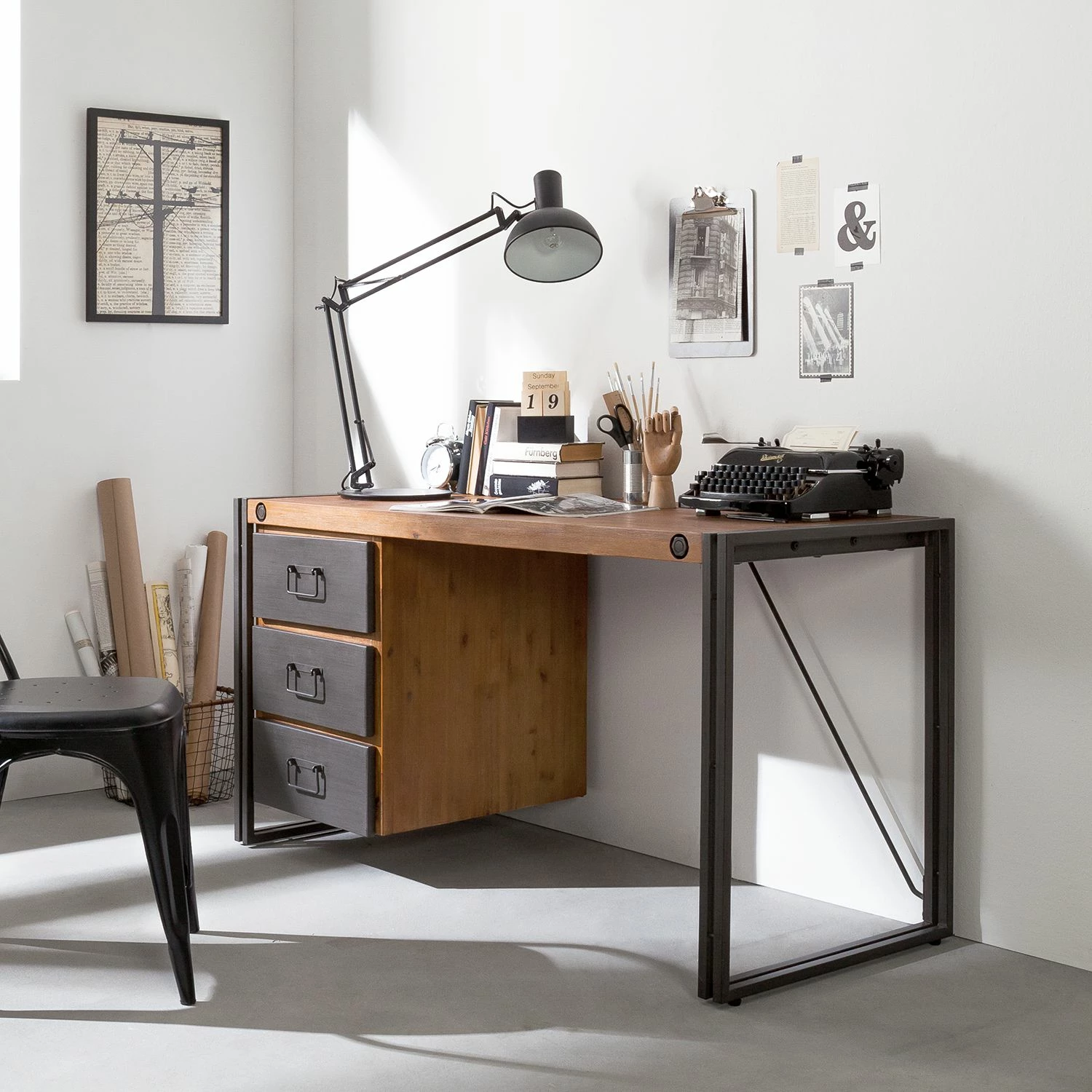 Ars manufacti Schreibtisch Manchester III - Akazie teilmassiv / Metall 4 Ars manufacti Schreibtisch Manchester III - Akazie teilmassiv / Metall – Bild 2