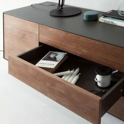 Eva Padberg Collection Sideboard Payara - Echtholzfurnier - Walnuss / Anthrazit -BÜROMÖBEL Verkaufsgeschäft sideboard payara walnuss schwarz 4372584